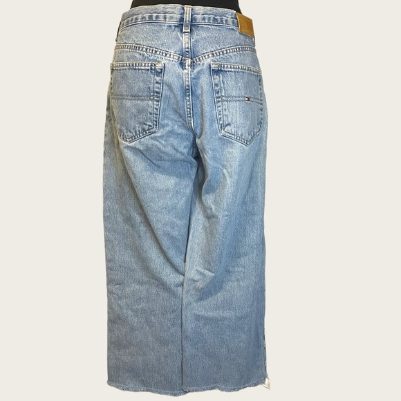 Vintage Tommy Hilfiger Jeans - Cropped Wode Leg - Lt. Wash - Size 12 - Picture 5 of 9